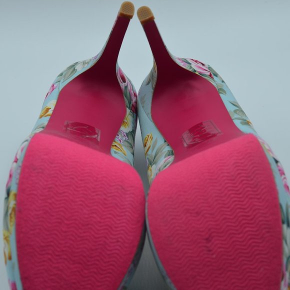 Shoe Dazzle-Graziella Vantage Floral Print Pumps - Picture 9 of 9
